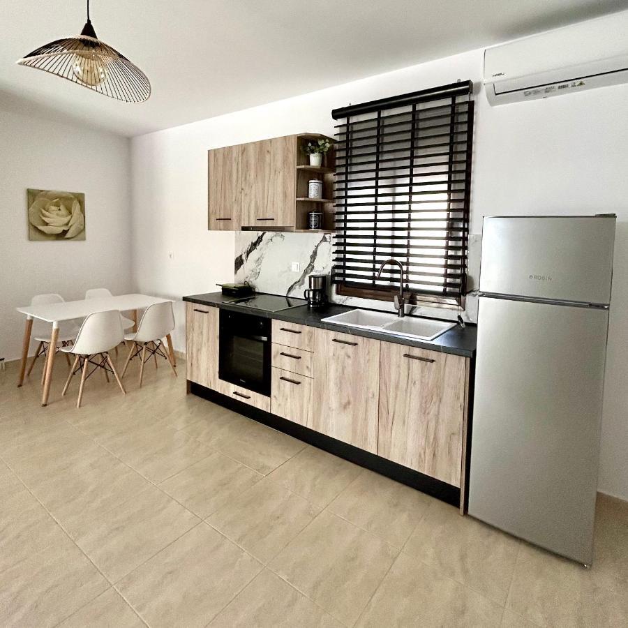 Infinity Suites Kallithea  المظهر الخارجي الصورة